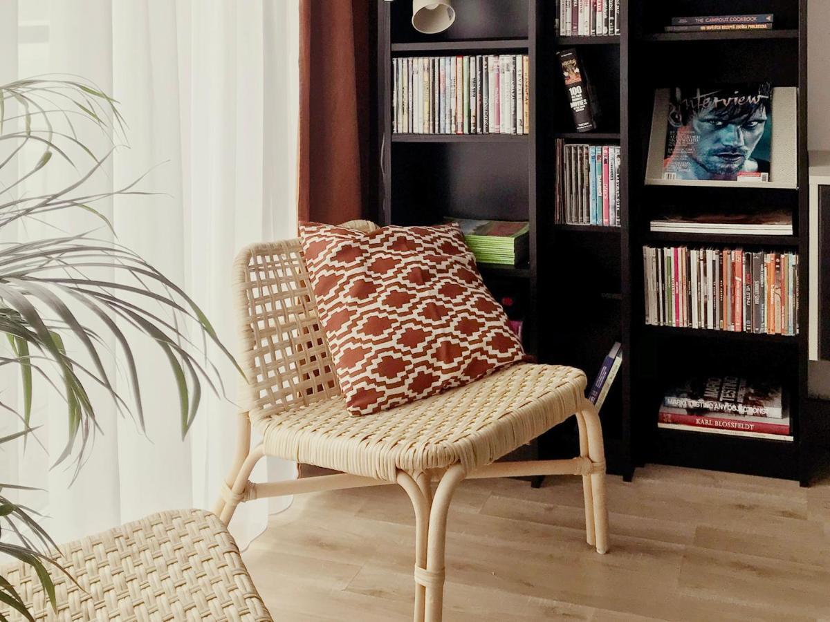 Central Point By Zoom Apartments Bratislava Luaran gambar